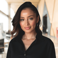 Rebecca McKenzie, Enquiries Manager at The Barrister Group