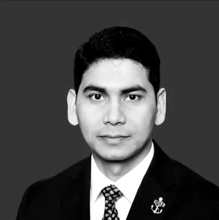 Akm Mortuza-Russell, Barrister