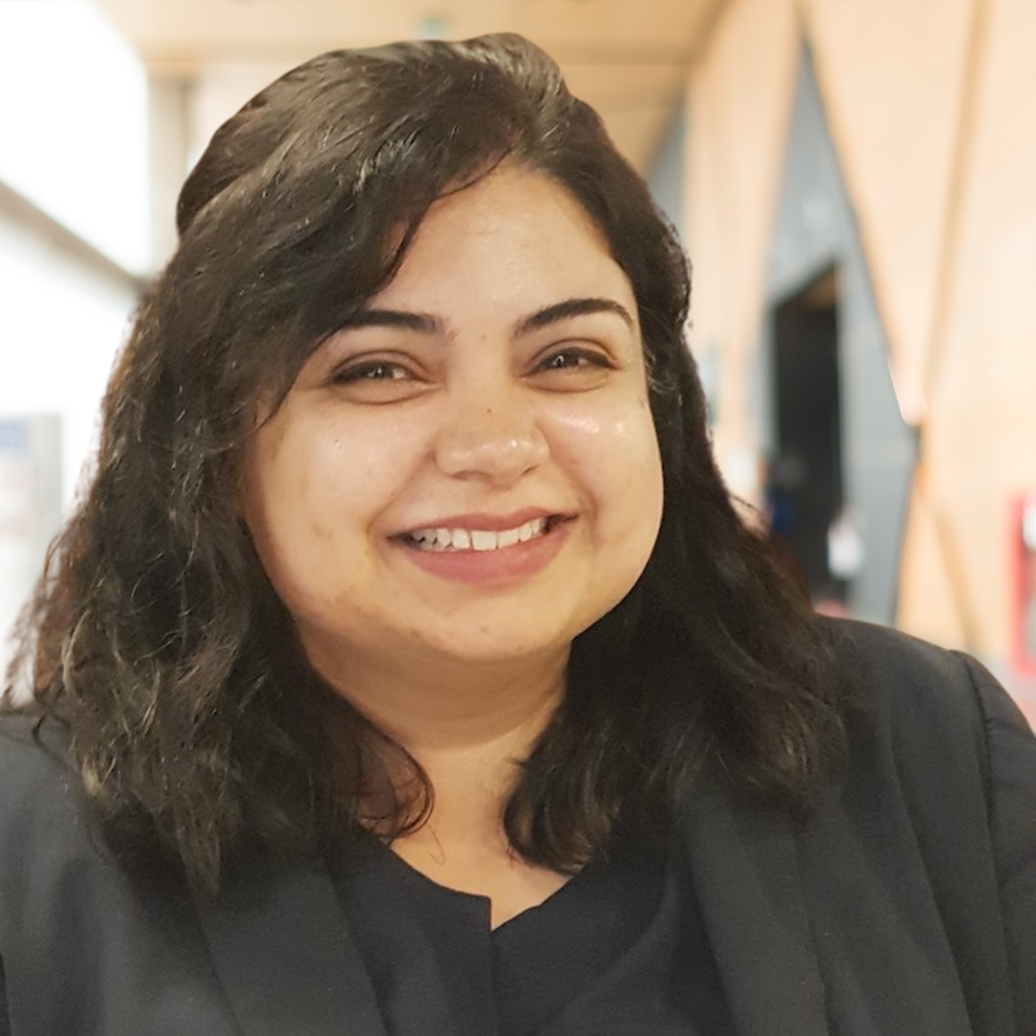 Ineza Khurshid, Barrister